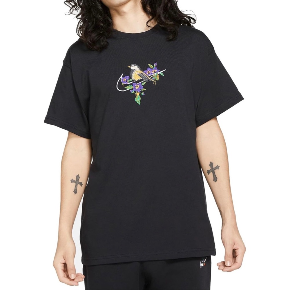Nike Embroidered Swoosh T-Shirt, Black/Men’s Size S 🖤